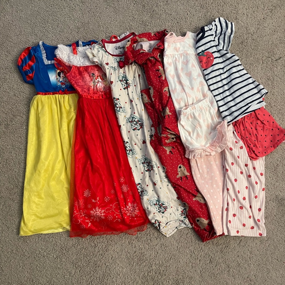 Girls pajamas